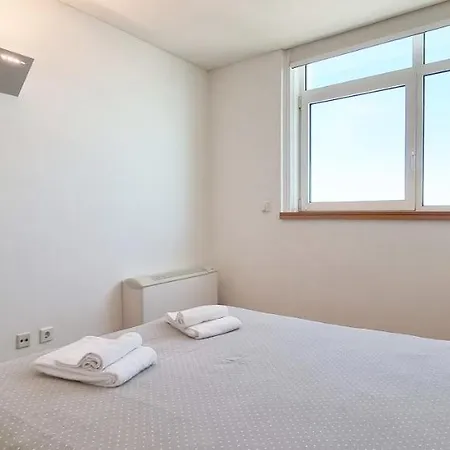 Parque Nacoes Prime Apartment