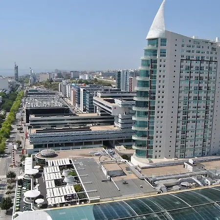Parque Nacoes Prime Apartment Lisbon