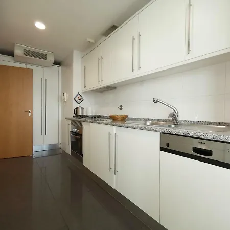 Parque Nacoes Prime Apartment