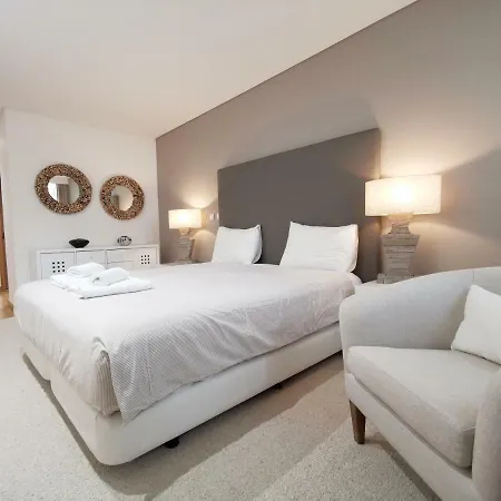 Parque Nacoes Prime Apartment